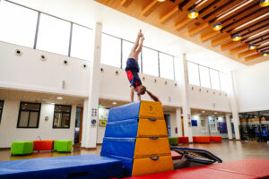 Optimized by JPEGmini 3.14.12.71901706 0xbfeaded0